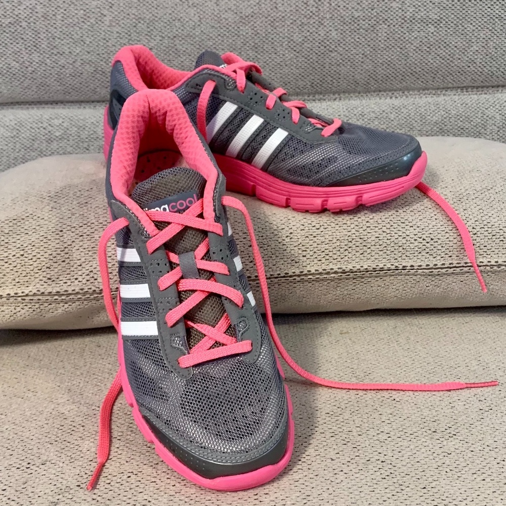 NWOT Adidas Climacool running shoes